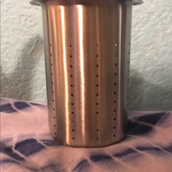Stainless steel and porcelain tea cozy. - Picture 3 of 6